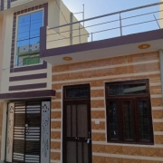 810sqft